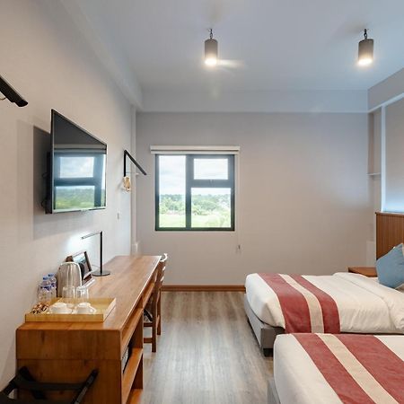 Kekehyu Business Hotel Валенсия Экстерьер фото
