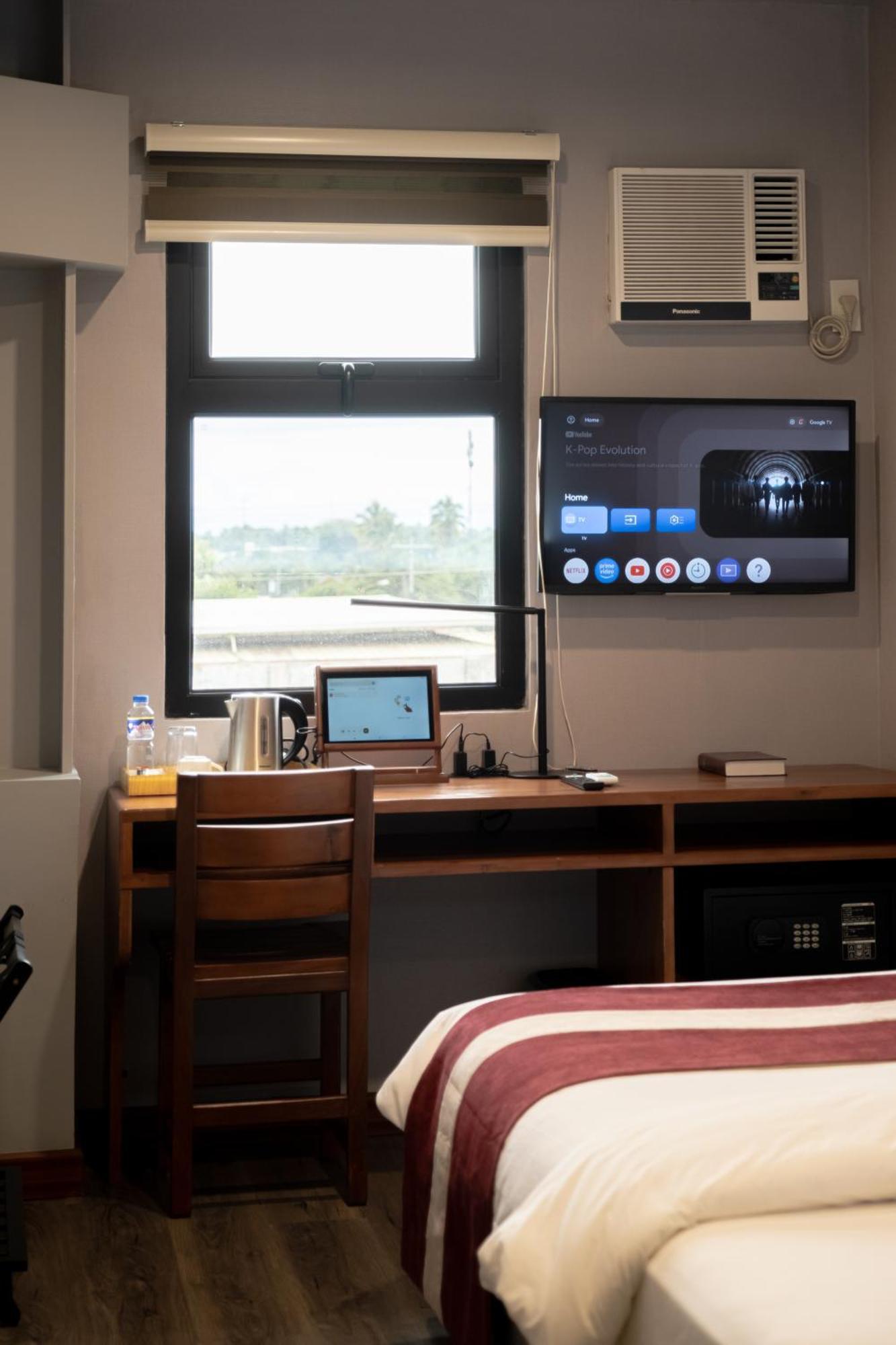 Kekehyu Business Hotel Валенсия Экстерьер фото