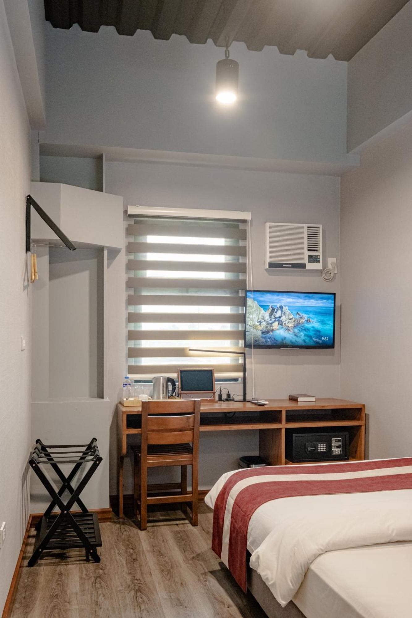 Kekehyu Business Hotel Валенсия Экстерьер фото