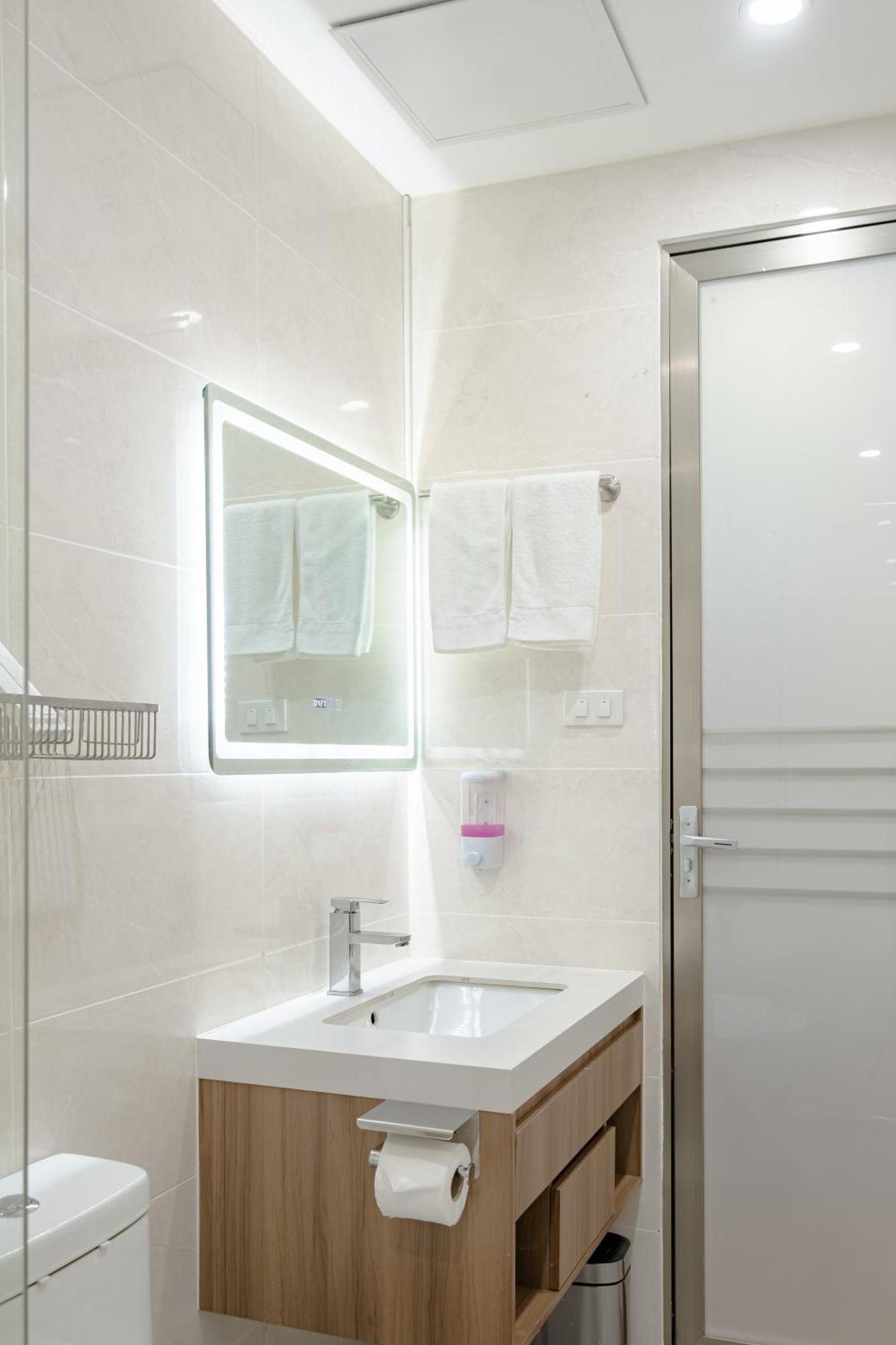 Kekehyu Business Hotel Валенсия Экстерьер фото